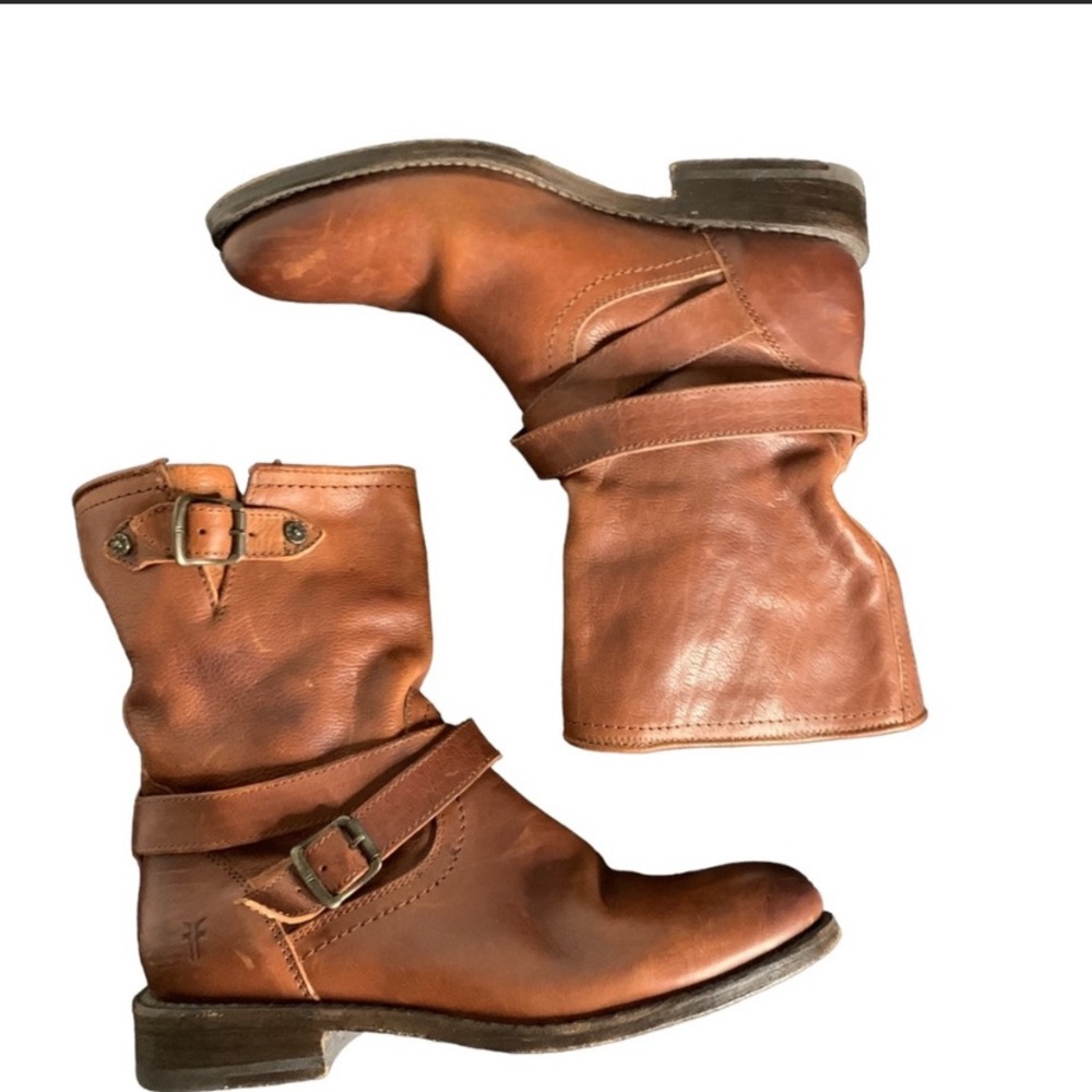 Frye Jayden Cross engineer genuine leather booties size 7✨